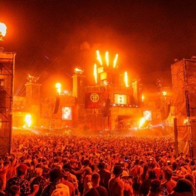 BOOMTOWN-PIC.jpg